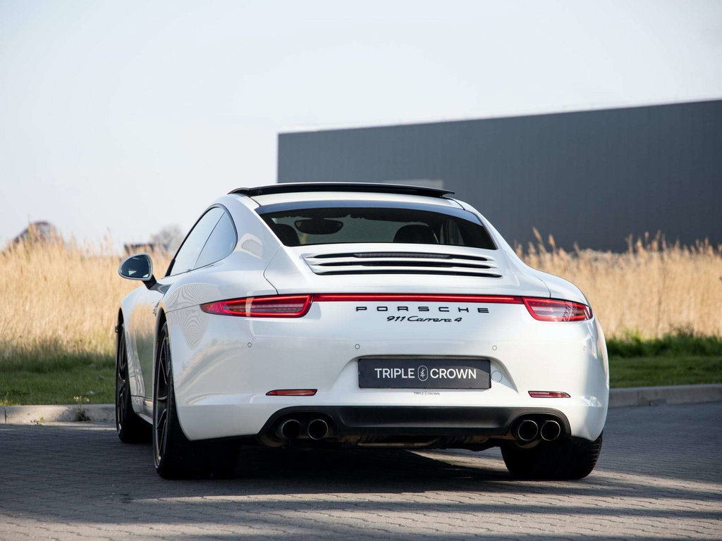 Porsche 991 Carrera 4