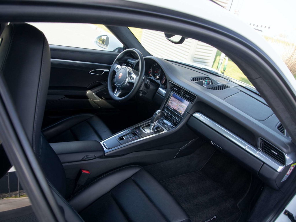 Porsche 991 Carrera 4