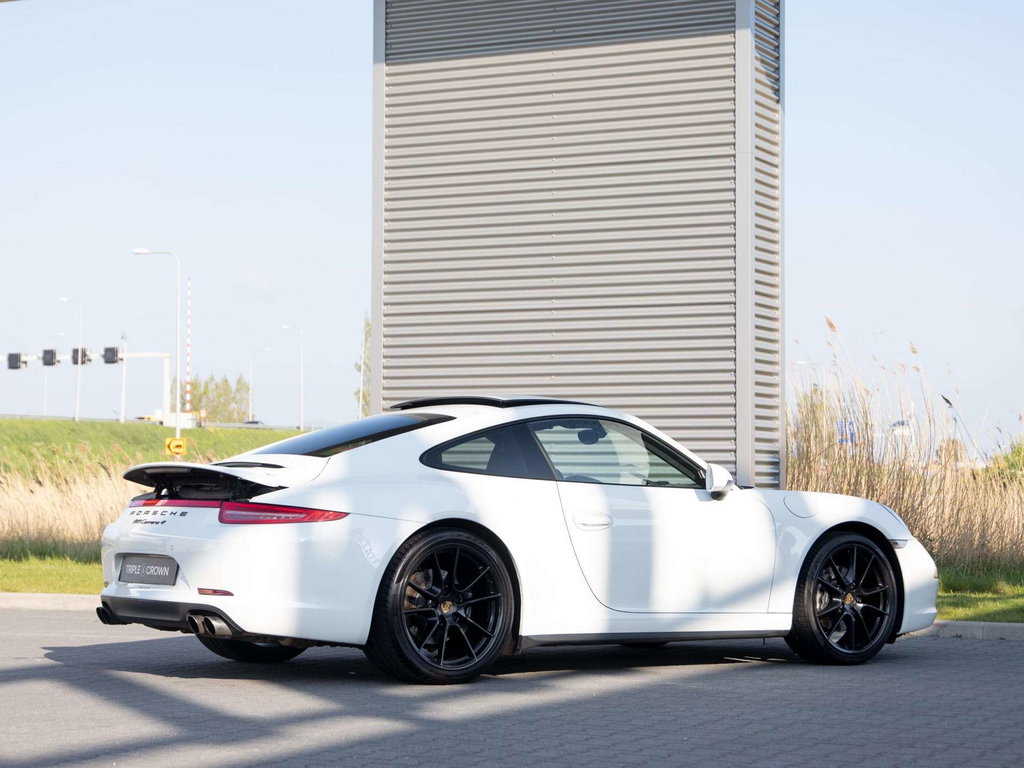 Porsche 991 Carrera 4