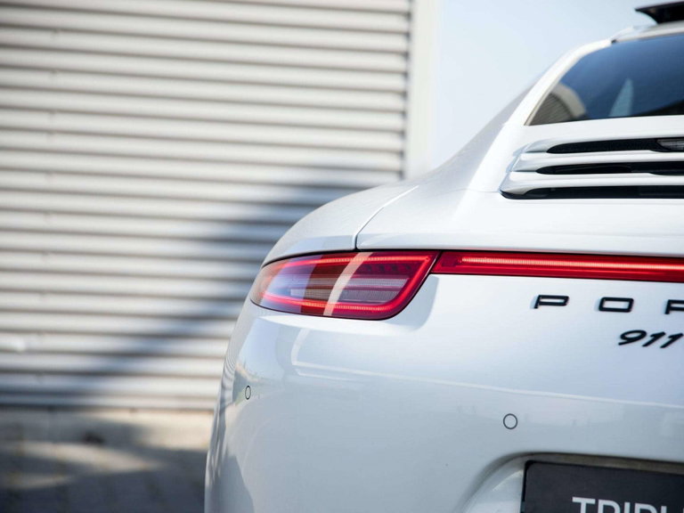 Porsche 991 Carrera 4
