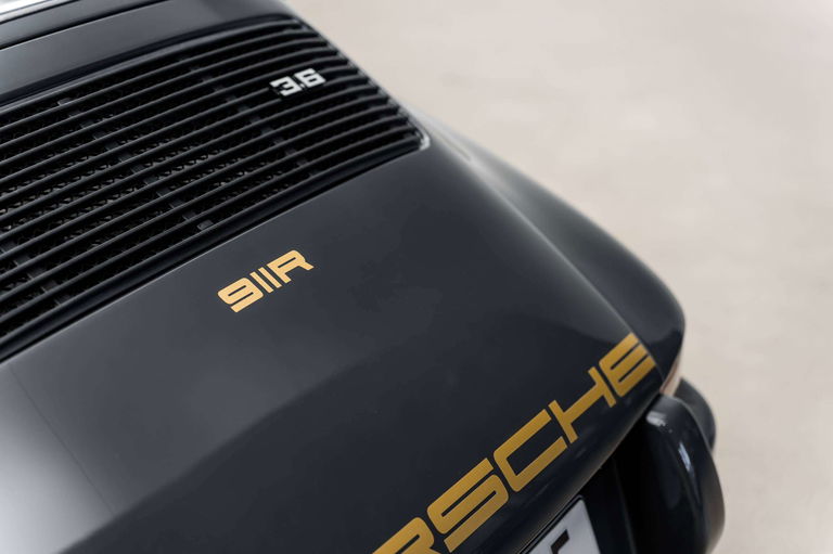 Porsche 911 Backdate