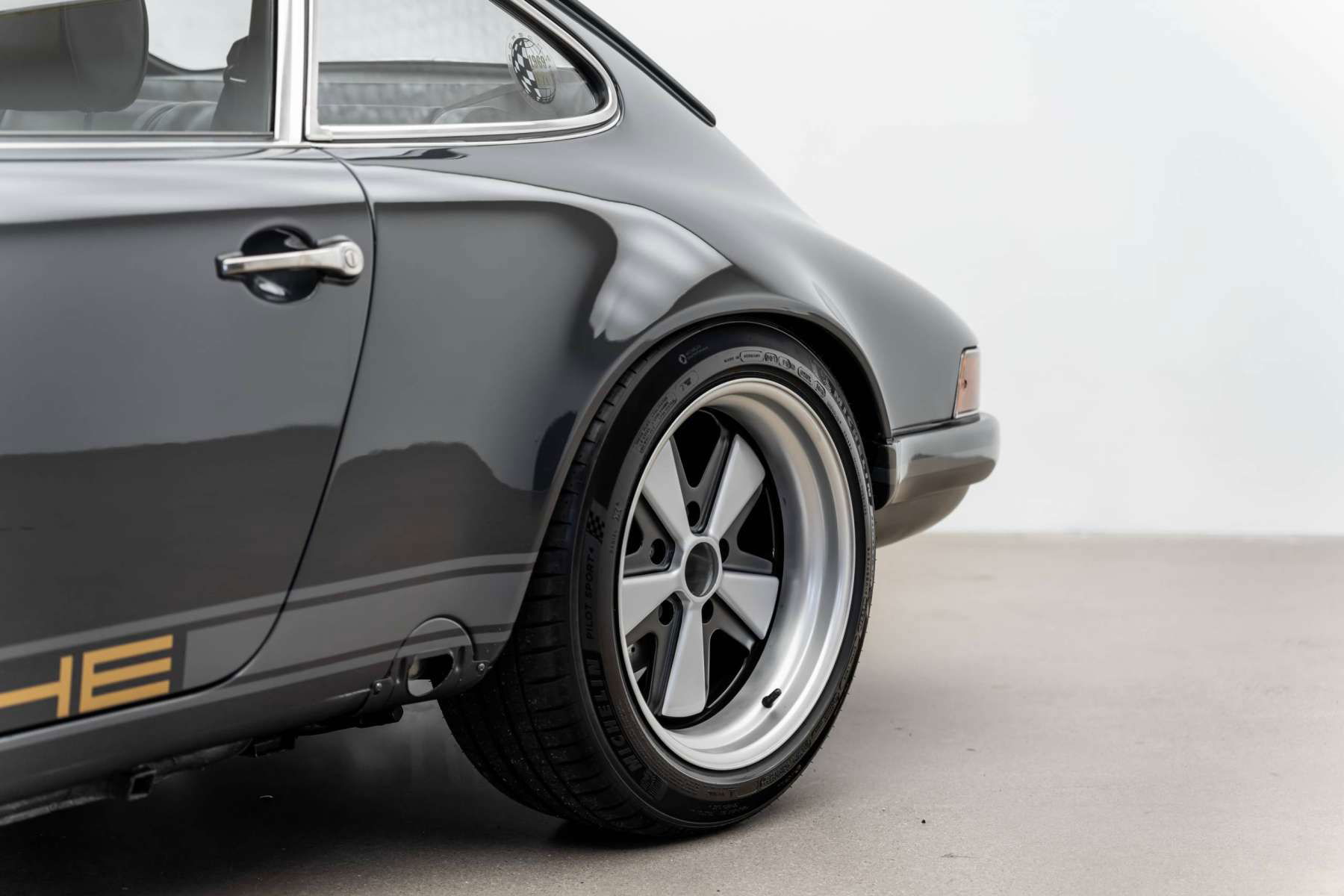 Porsche 911 Backdate 1988 - elferspot.com - Marketplace for Porsche ...