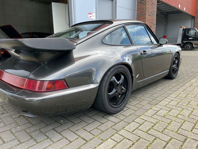 Porsche 964 Carrera 4