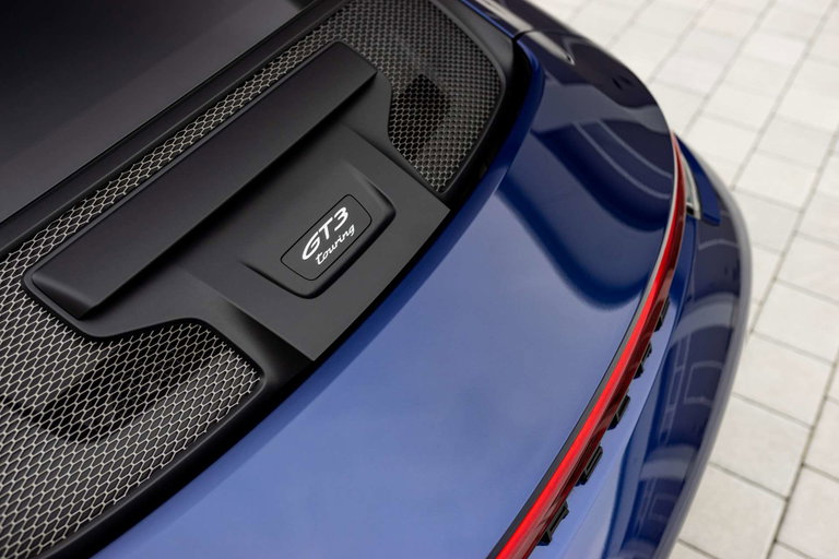 Porsche 992 GT3 Touring