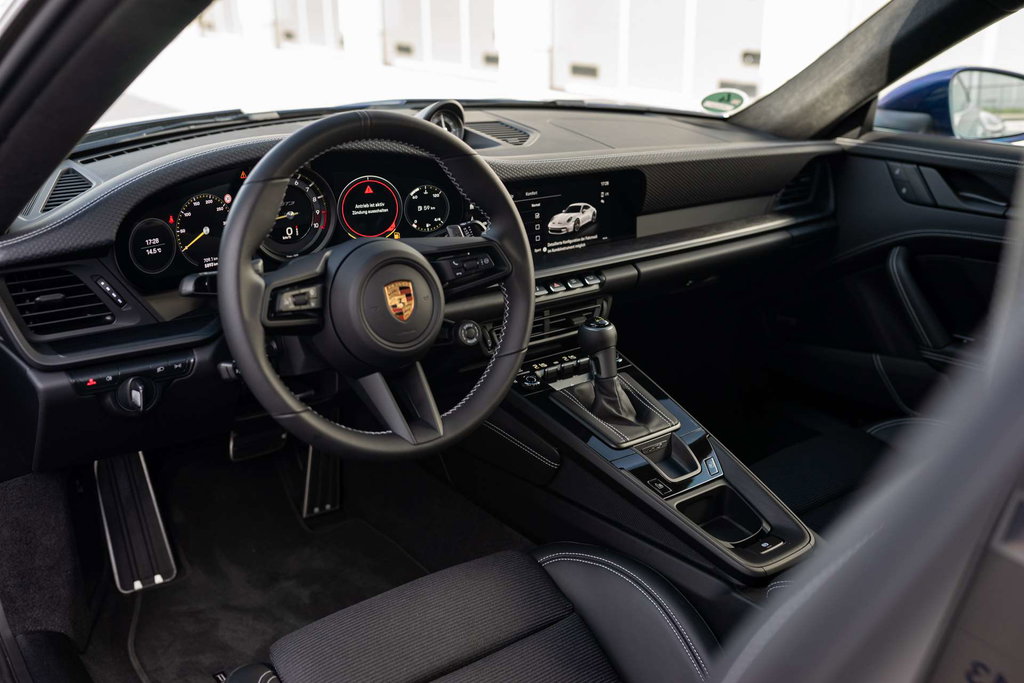 Porsche 992 GT3 Touring