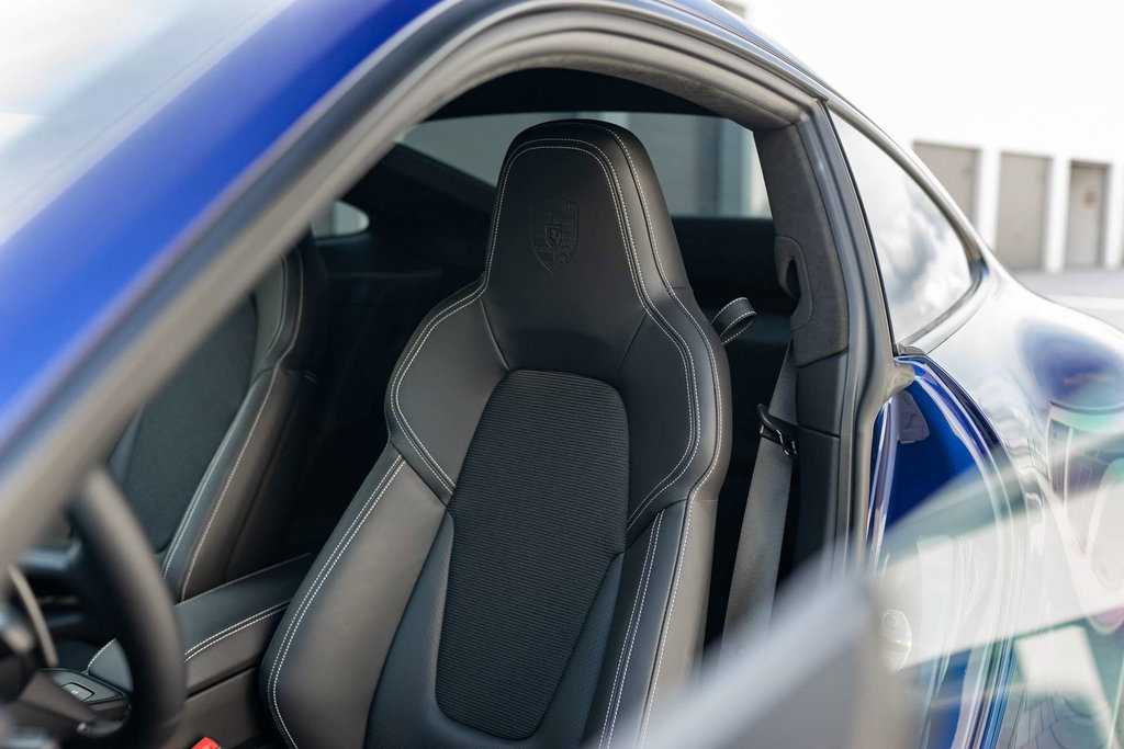 Porsche 992 GT3 Touring