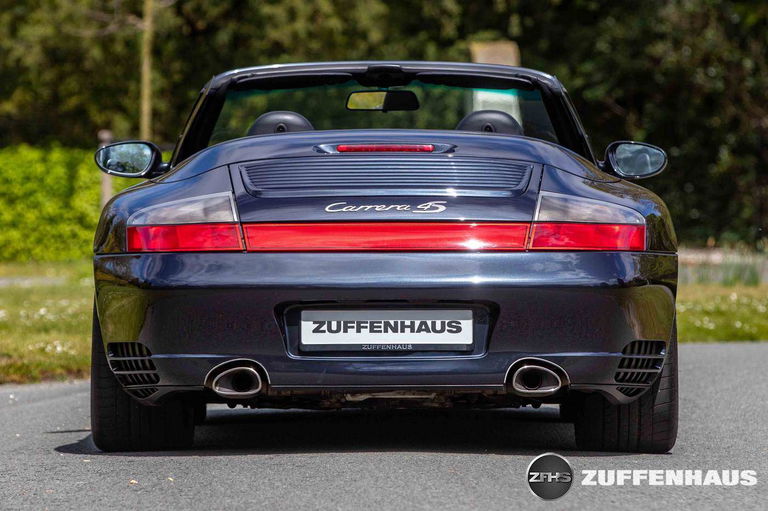 Porsche 996 Carrera 4S