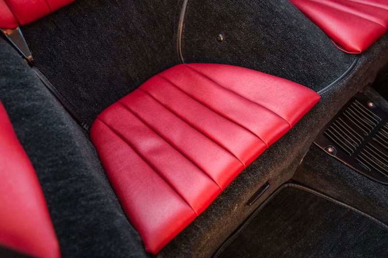 Porsche 911 S (F-Modell)