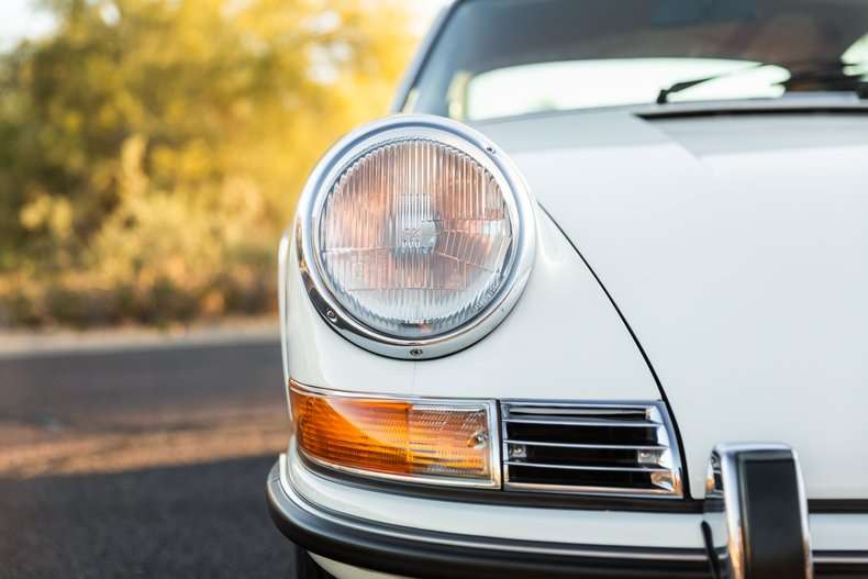 Porsche 911 S (F-Modell)