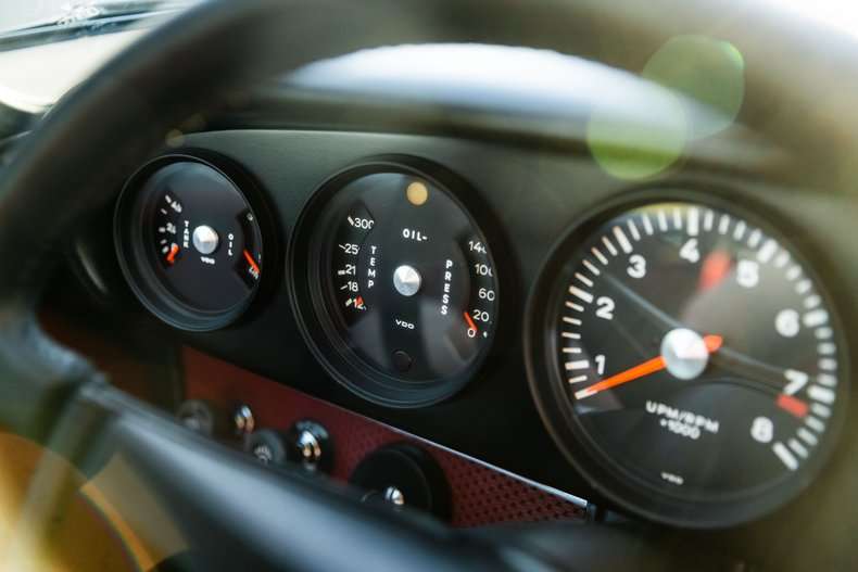 Porsche 911 S (F-Modell)