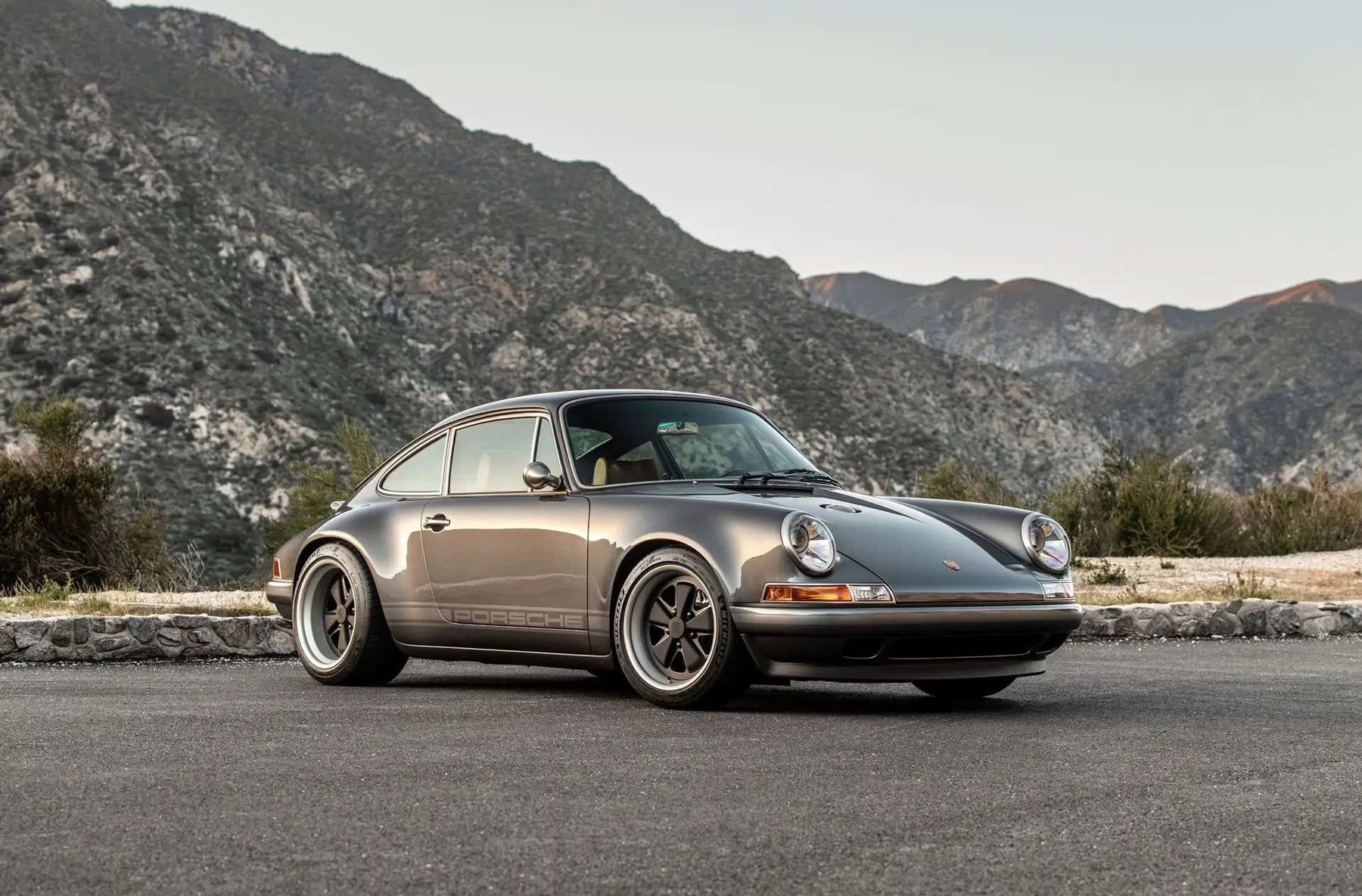 Porsche 911 Reimagined by Singer