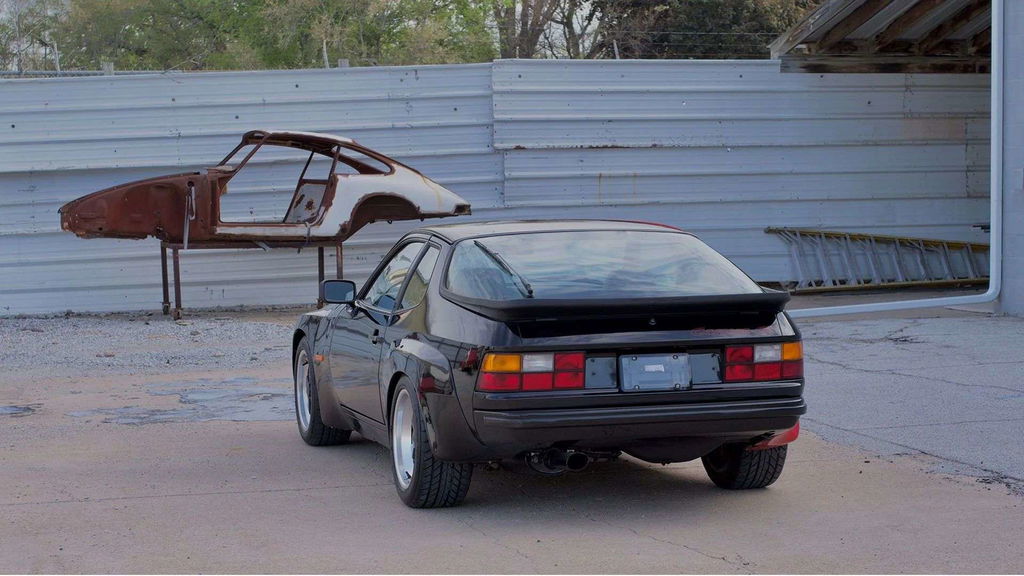 Porsche 924 Carrera GT