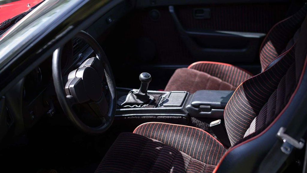 Porsche 924 Carrera GT