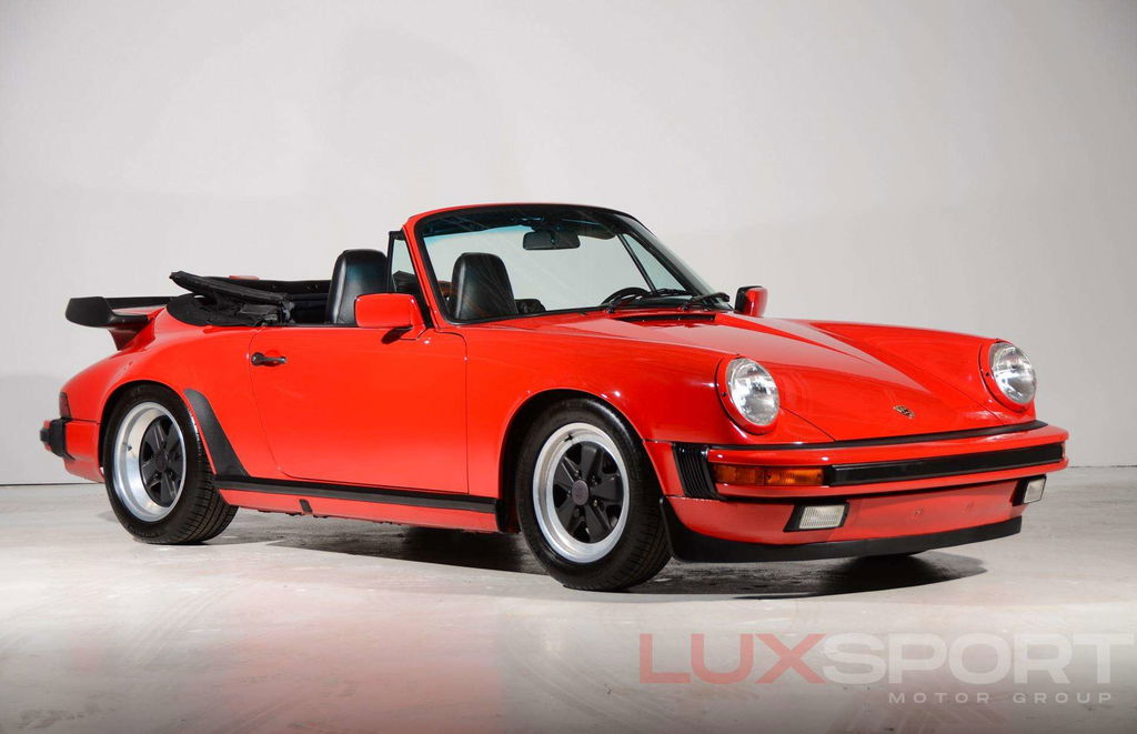 Porsche 911 Carrera 3.2 (US)