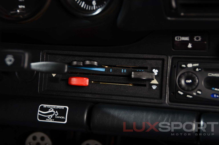 Porsche 911 Carrera 3.2 (US)