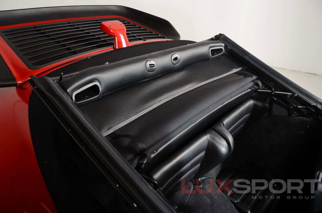 Porsche 911 Carrera 3.2 (US)