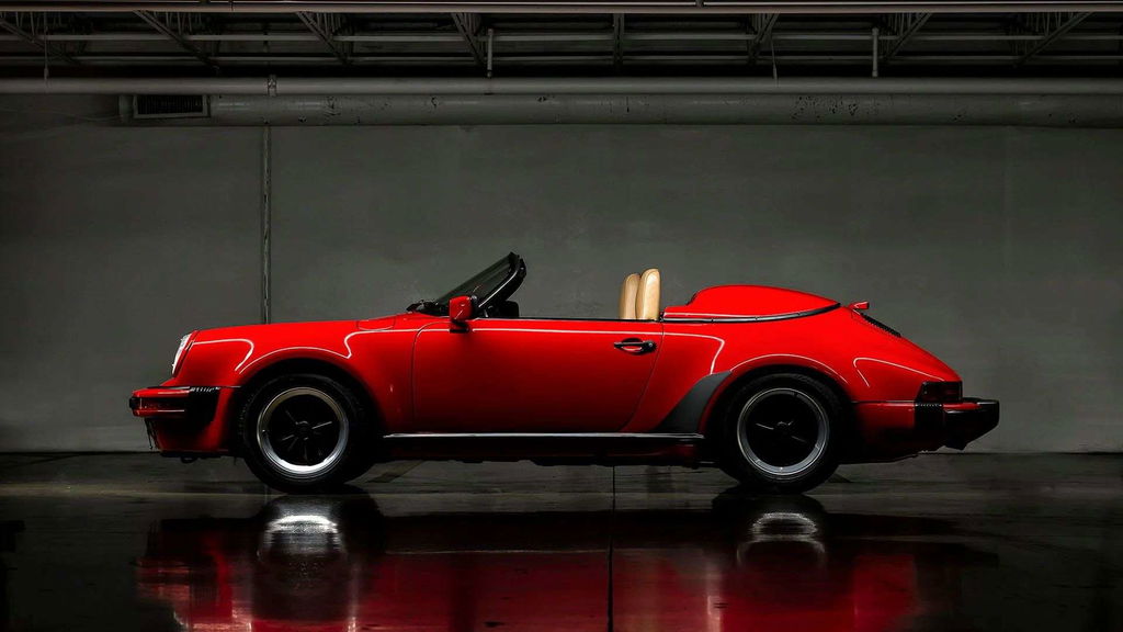 Porsche 911 Carrera 3.2 Speedster