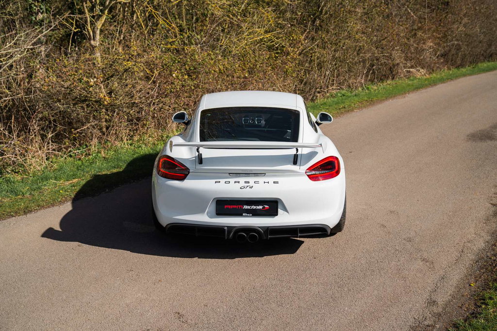 Porsche 981 Cayman GT4