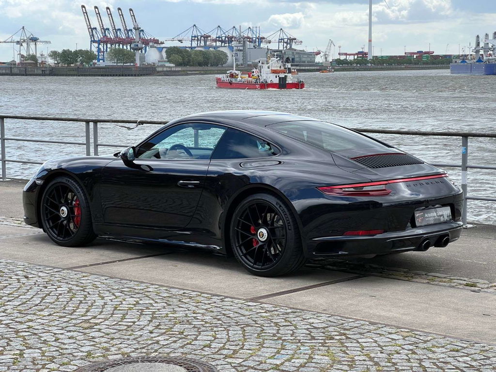 Porsche 991.2 Carrera 4 GTS
