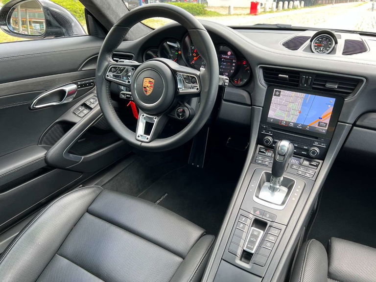 Porsche 991.2 Carrera 4 GTS