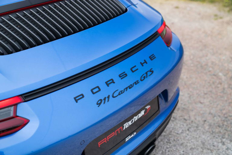 2017-Porsche-911-GTS-for-sale