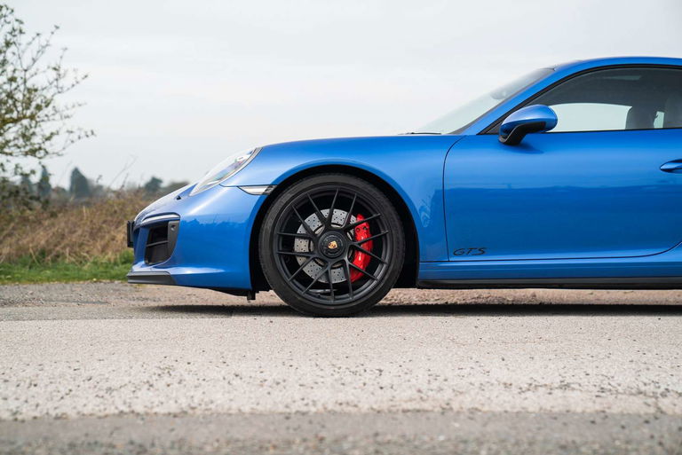 Porsche 991.2 Carrera GTS