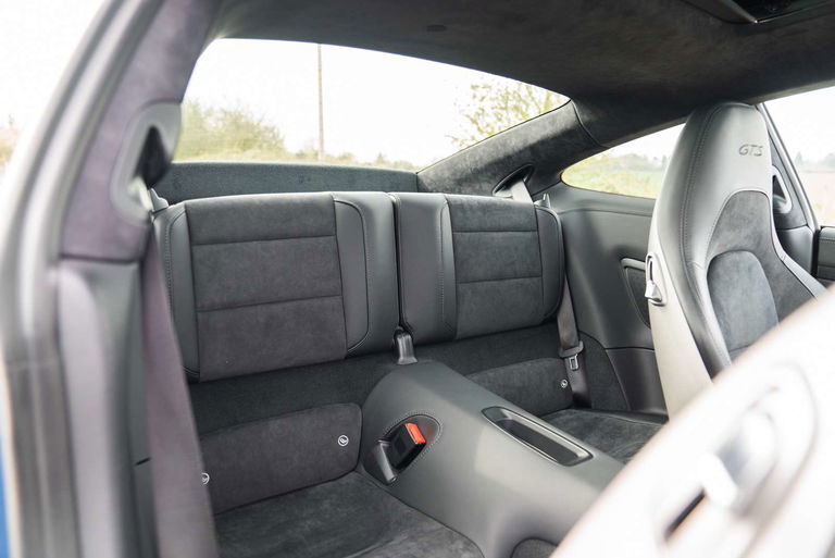 Porsche 991.2 Carrera GTS