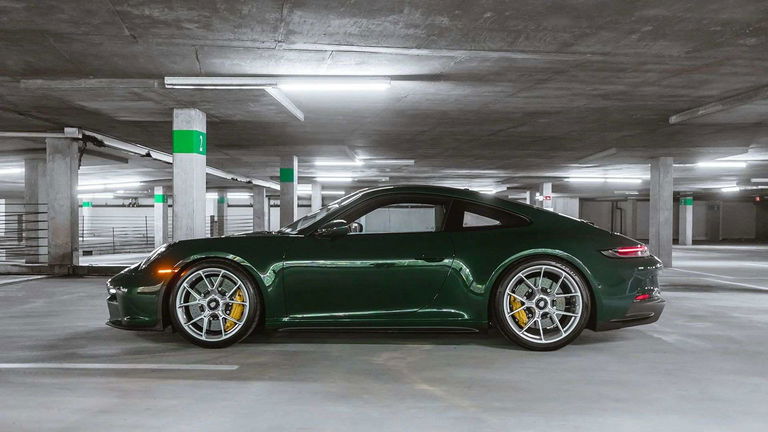 Porsche 992 GT3 Touring