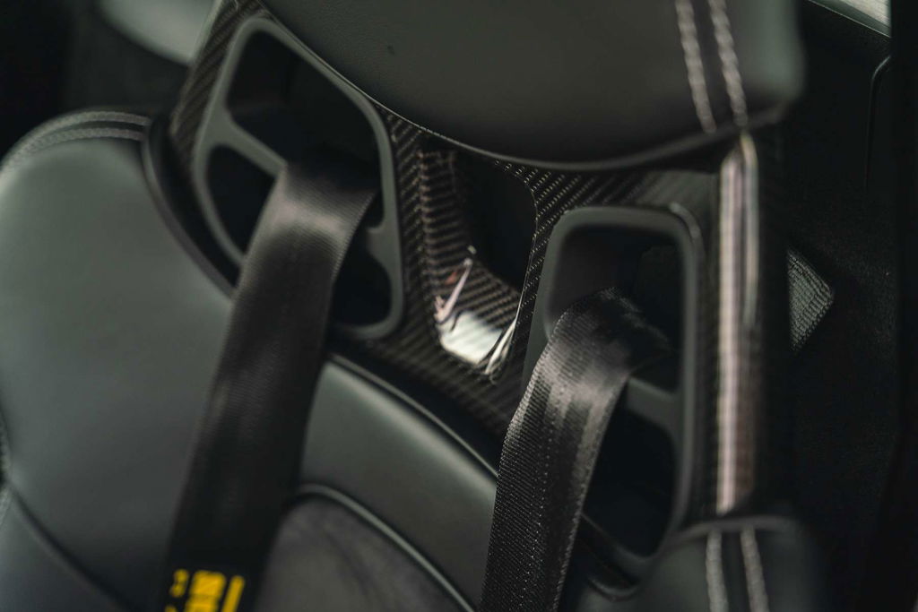 Porsche 718 Cayman GT4