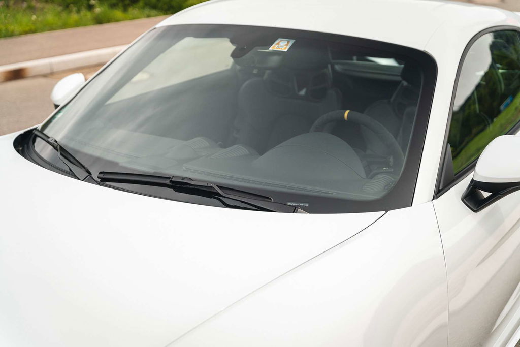 Porsche 718 Cayman GT4