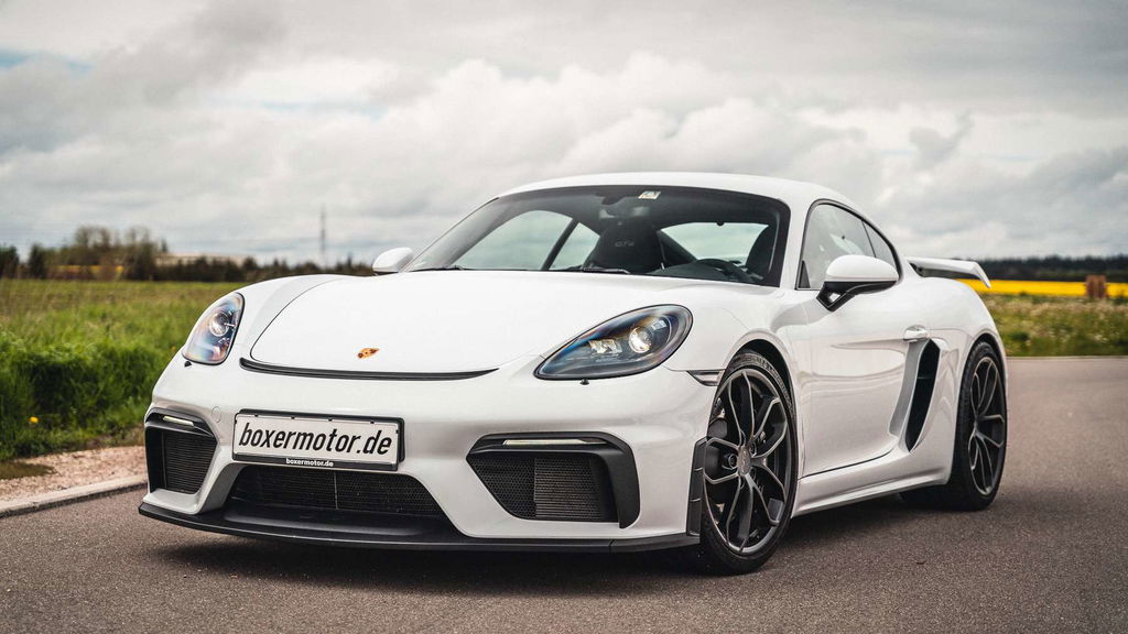 Porsche 718 Cayman GT4