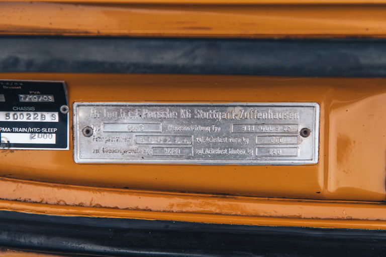 Porsche 911 S (F-Modell)