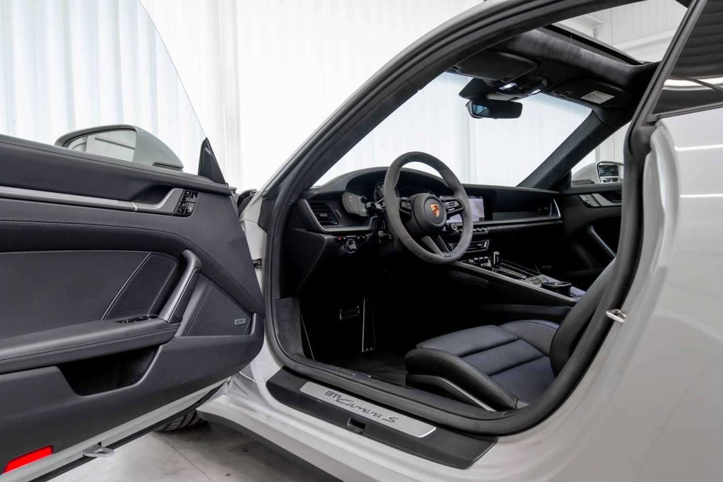 Porsche 992 Carrera S