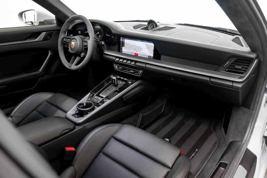 Porsche 992 Carrera S