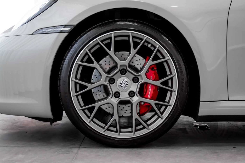 Porsche 992 Carrera S