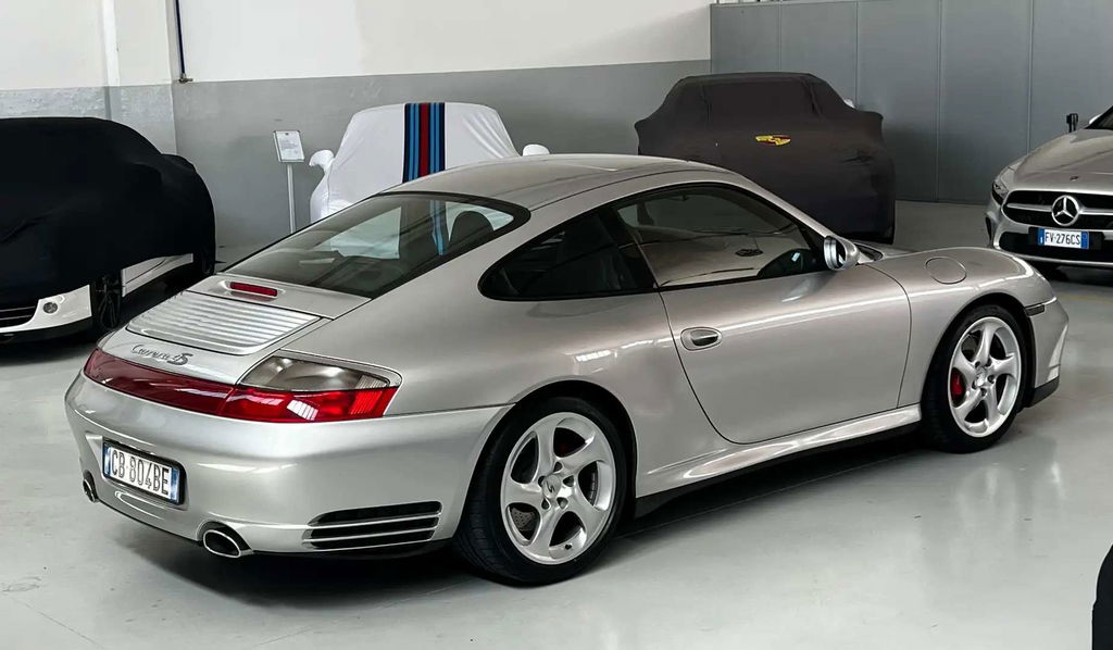 Porsche 996 Carrera 4S