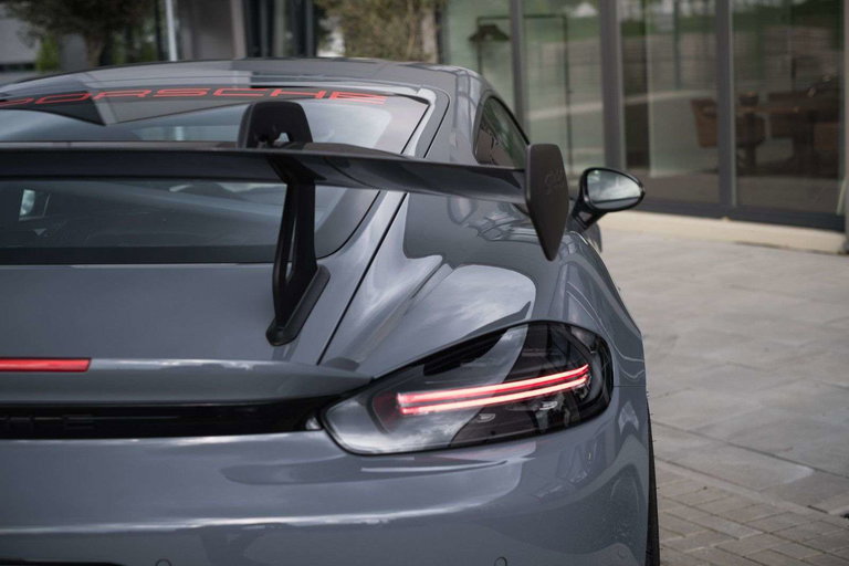 Porsche 718 Cayman GT4 RS