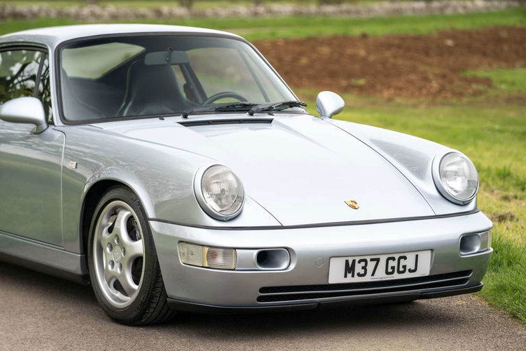 Porsche 964 Carrera RS