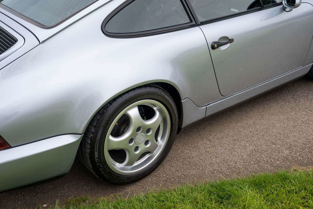 Porsche 964 Carrera RS