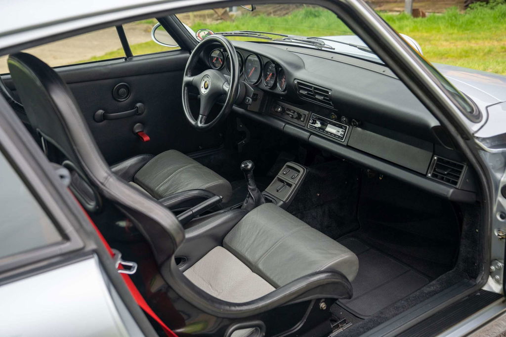 Porsche 964 Carrera RS