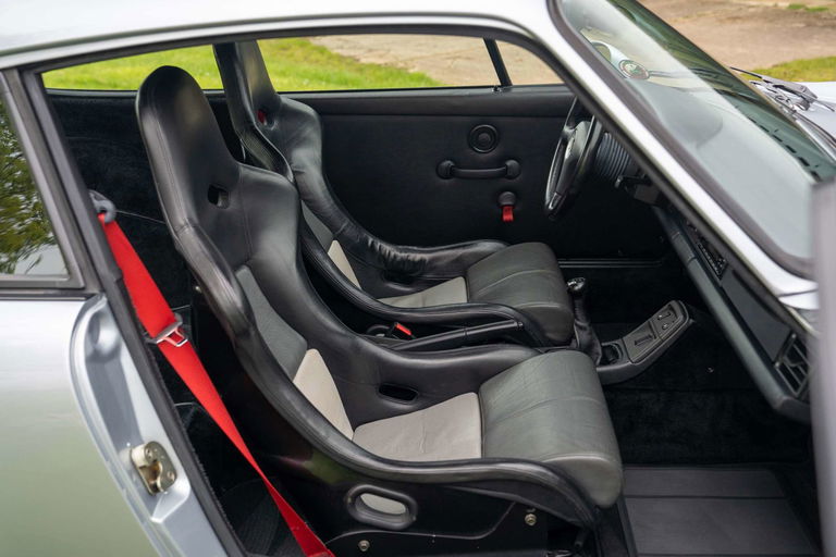 Porsche 964 Carrera RS