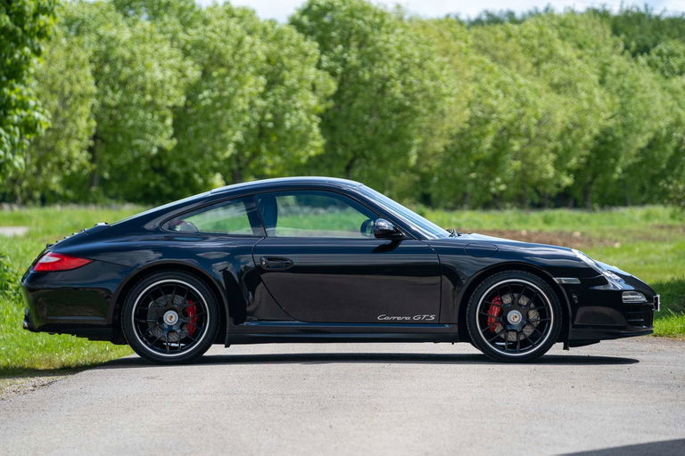 Porsche 997.2 Carrera GTS