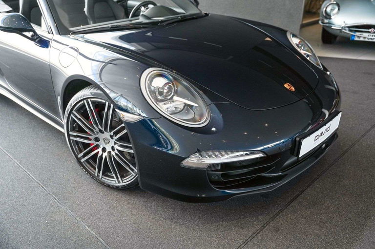 Porsche 991 Carrera 4S