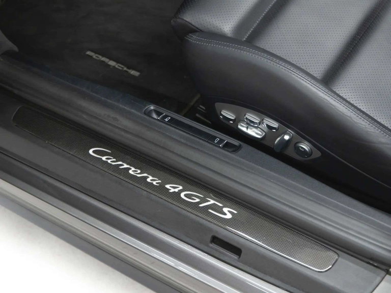 Porsche 991.2 Carrera 4 GTS