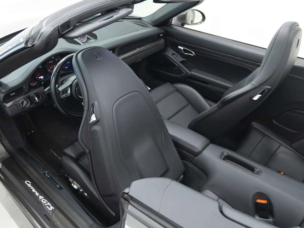 Porsche 991.2 Carrera 4 GTS