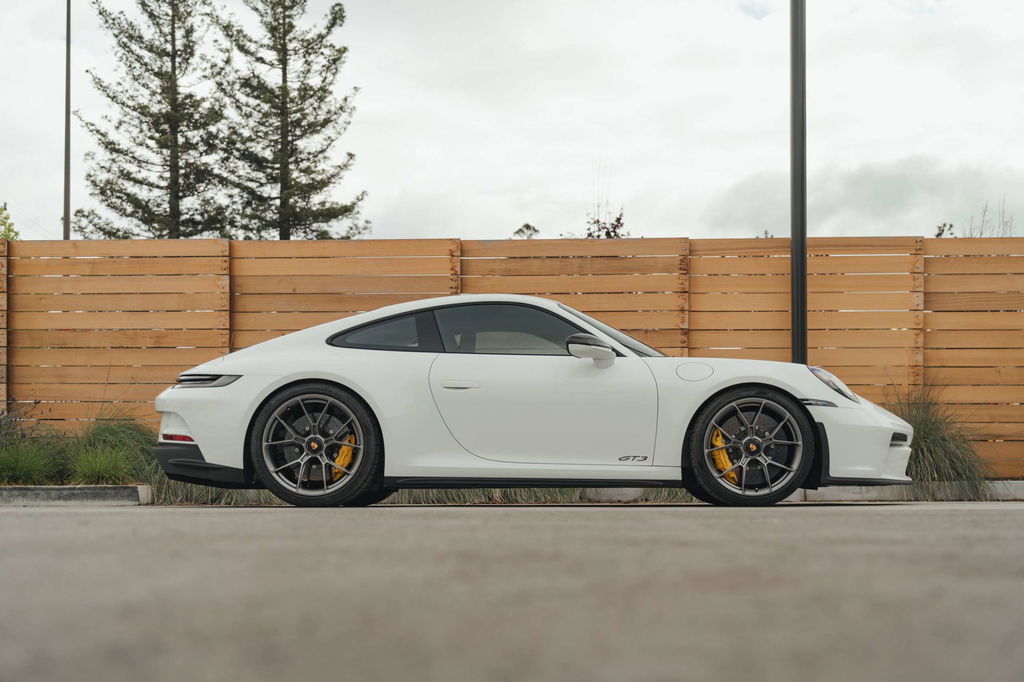 Porsche 992 GT3 Touring