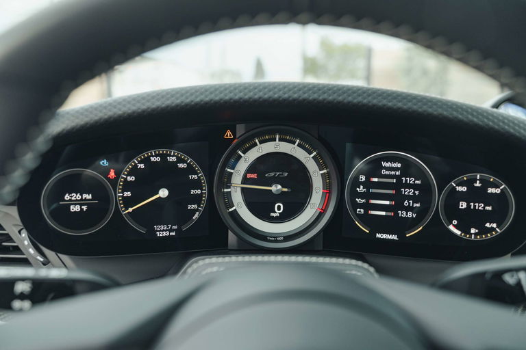 Porsche 992 GT3 Touring