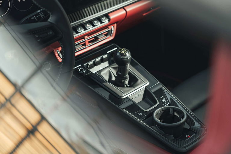 Porsche 992 GT3 Touring