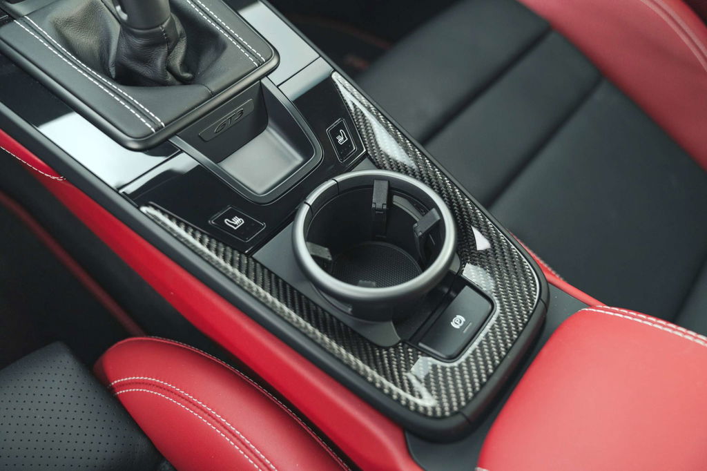 Porsche 992 GT3 Touring