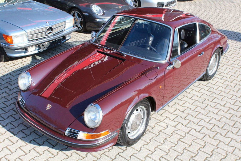 Porsche 911 T